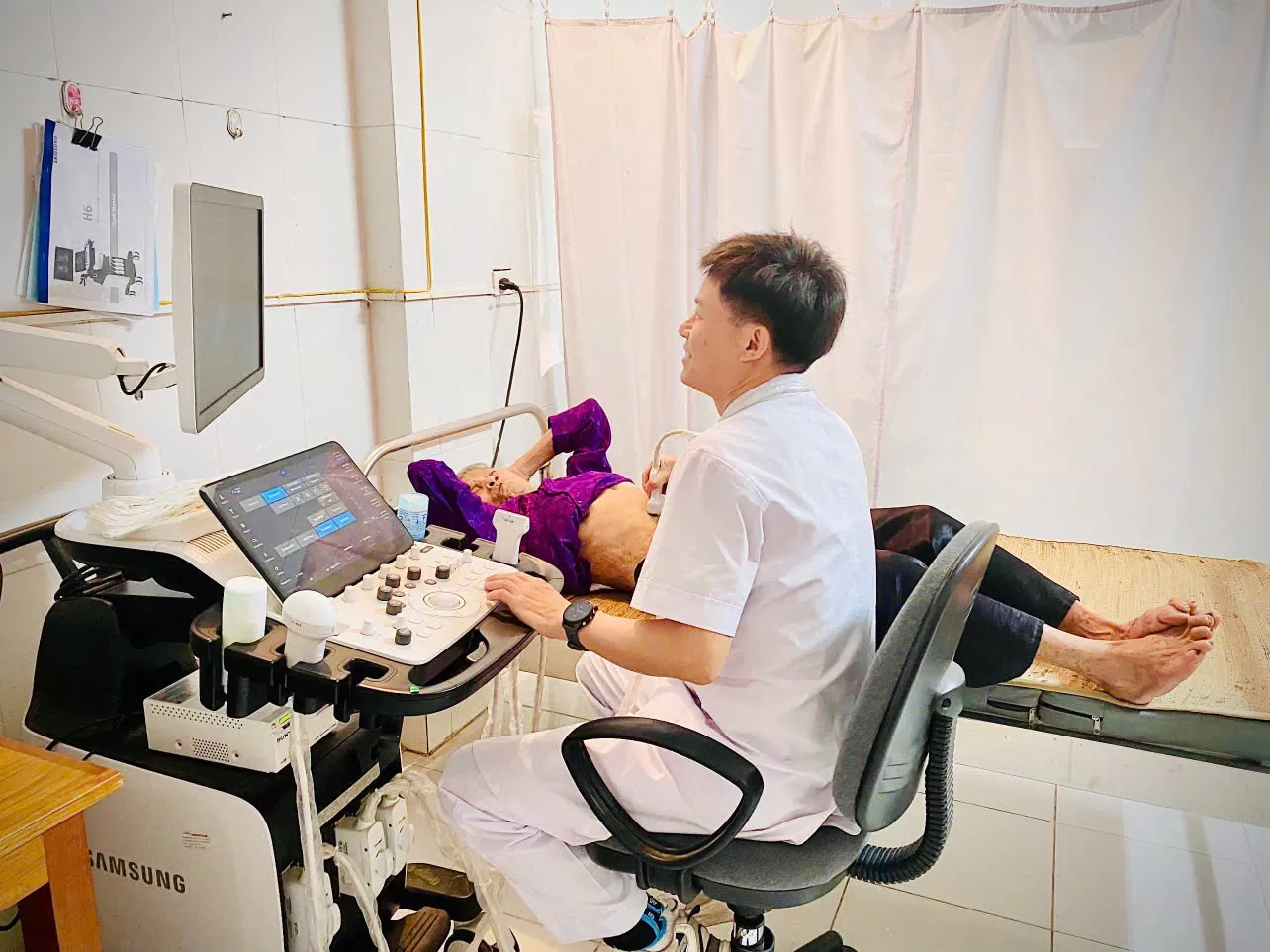 TRẠM Y TẾ XÃ Ô DIÊN NÂNG CAO CHẤT LƯỢNG KHÁM, CHỮA BỆNH PHỤC VỤ NHÂN DÂN