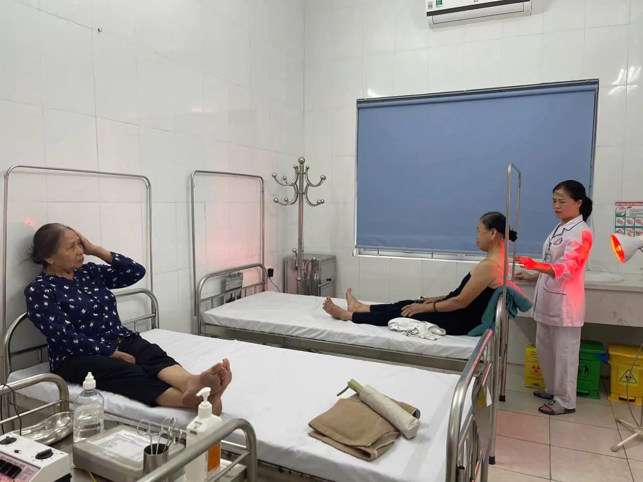 Đẩy mạnh điều trị bằng y học cổ truyền tại Trung tâm Y tế huyện Đan Phượng