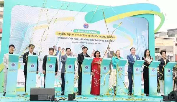 BỘ Y TẾ PHÁT ĐỘNG CHIẾN DỊCH TRUYỀN THÔNG TOÀN QUỐC: 